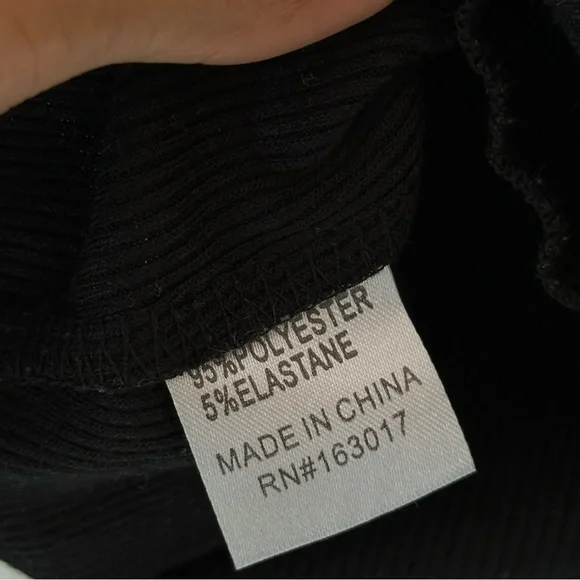 Princess‎ Polly Black Ying Yang Long Sleeve Crop Top Size 6 Ribbed Exposed Seam - Picture 6 of 7